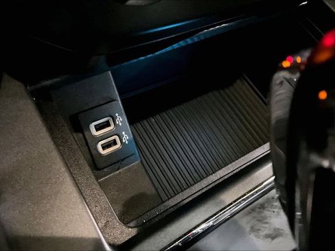 Used 2019 Ford F150 XLT w/ Equipment Group 302A Luxury image 24