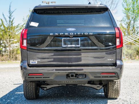 New 2026 Ford Expedition Max Active image 5