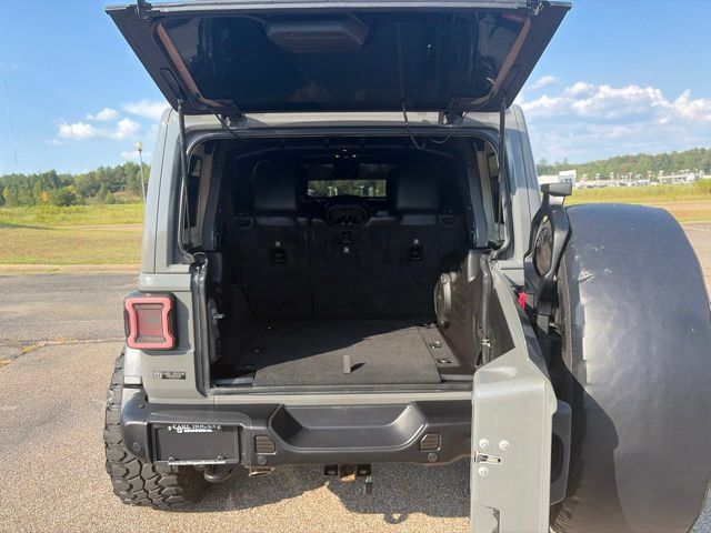 Used 2019 Jeep Wrangler Unlimited Rubicon AWD/4WD image 15