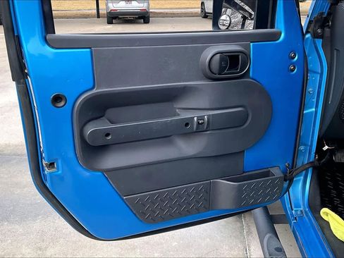 Used 2010 Jeep Wrangler Sport image 20