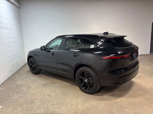 New 2026 Jaguar F-PACE R-Dynamic S image 10