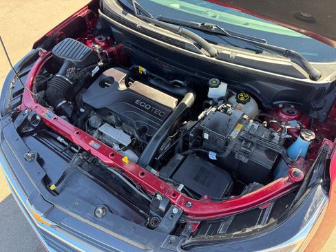 Used 2018 Chevrolet Equinox LT image 23