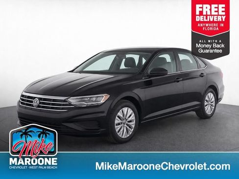 Used 2019 Volkswagen Jetta S w/ Driver Assistance Package FWD image 1