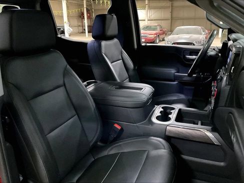 Used 2019 Chevrolet Silverado 1500 LTZ image 7