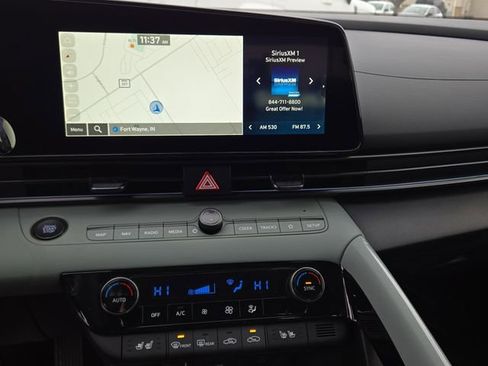 New 2026 Hyundai Elantra Limited FWD image 11