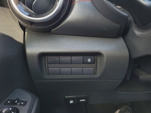 Used 2023 Nissan Kicks SR w/ SR Premium Package image 25