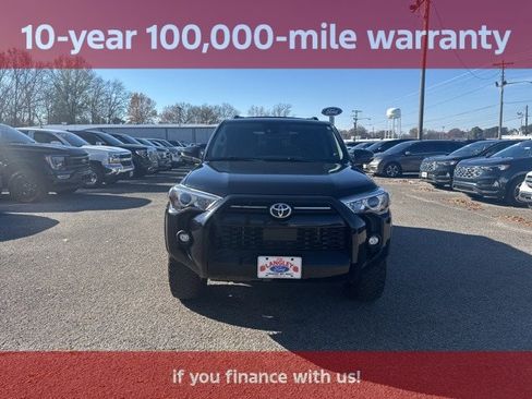 Used 2022 Toyota 4Runner SR5 Premium w/ Moonroof Package image 5