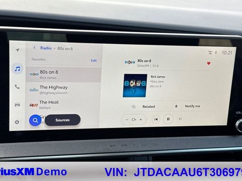 Used 2026 Toyota Prius Limited image 34