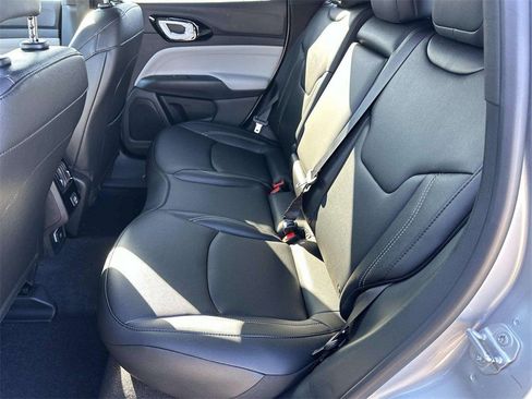 New 2026 Jeep Compass Limited image 8