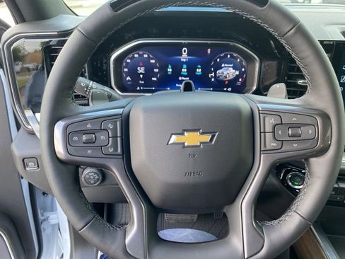 New 2026 Chevrolet Silverado 1500 High Country AWD/4WD image 18