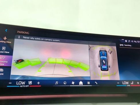 Used 2025 BMW i5 xDrive40 w/ Premium Package image 45