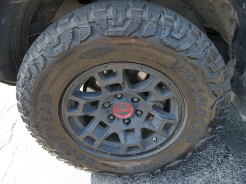 Used 2022 Toyota 4Runner TRD Pro AWD/4WD image 10