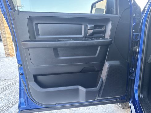 Used 2017 RAM 1500 Express w/ Express Value Package image 17