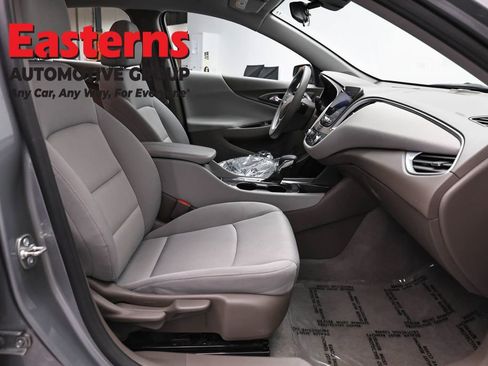 Used 2024 Chevrolet Malibu LT FWD image 25