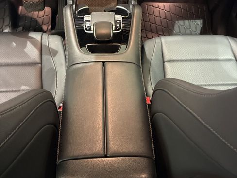 Used 2020 Mercedes-Benz GLE 450 4MATIC image 20