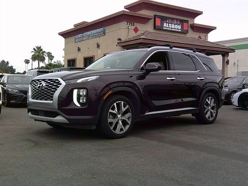 Used 2020 Hyundai Palisade SEL w/ Convenience Package FWD image 2