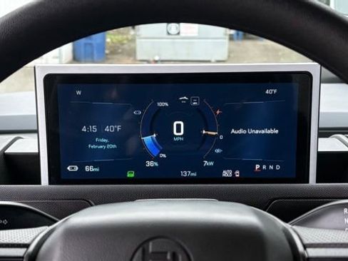 Used 2024 Chevrolet Brightdrop 400 w/ Commercial Equipment Package image 18