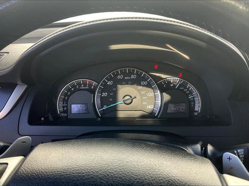 Used 2012 Toyota Camry SE image 25