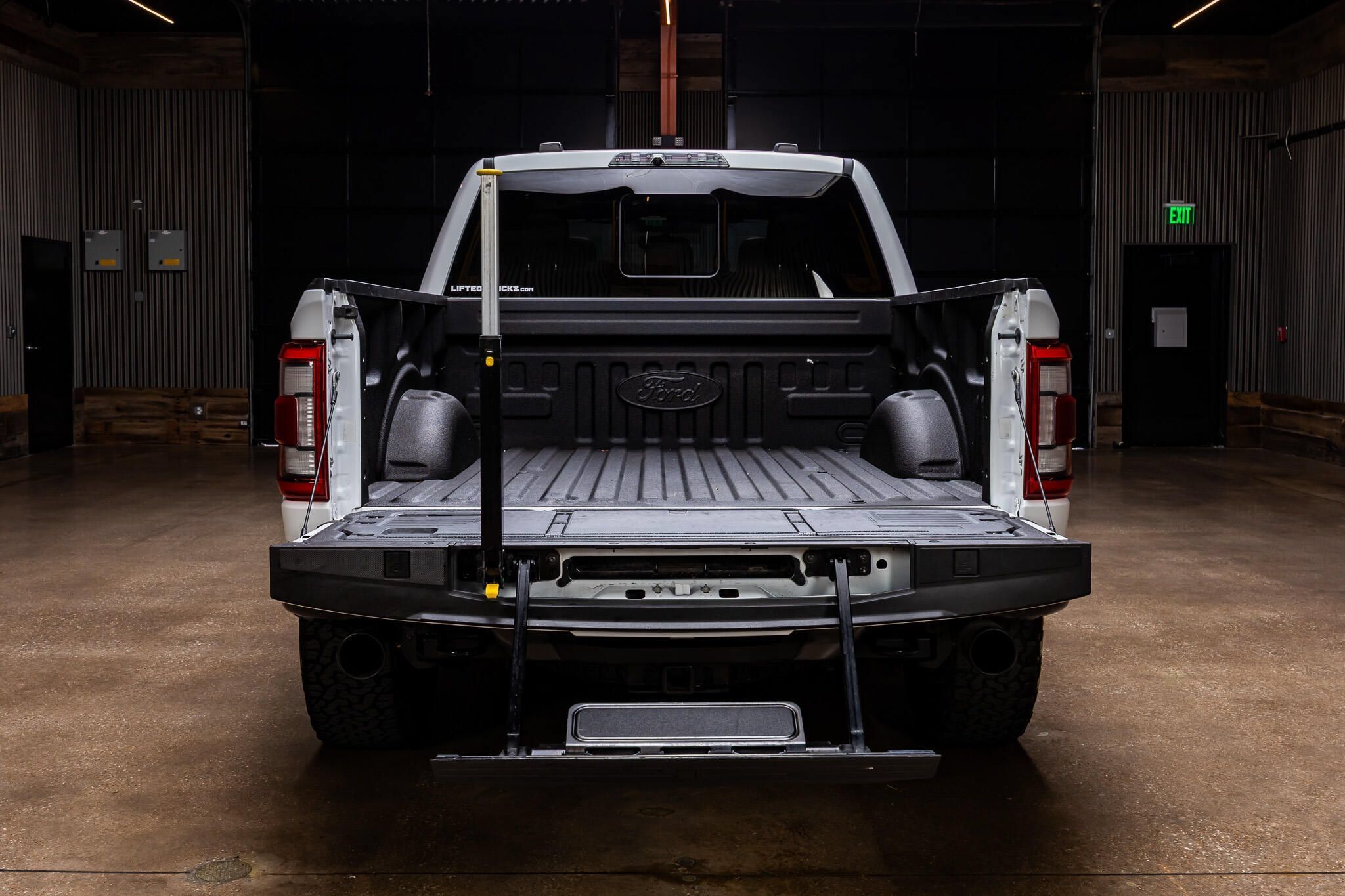 Used 2022 Ford F150 Raptor w/ Equipment Group 801A High AWD/4WD image 13