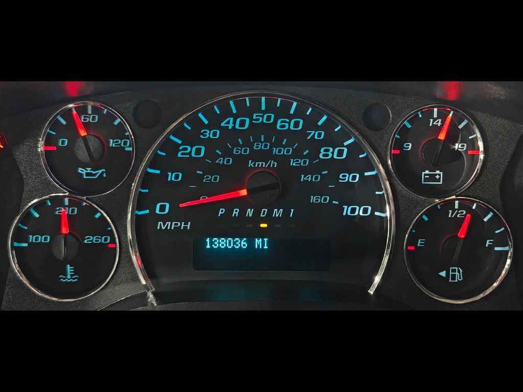Used 2022 Chevrolet Express 2500 w/ Driver Convenience Package RWD image 41