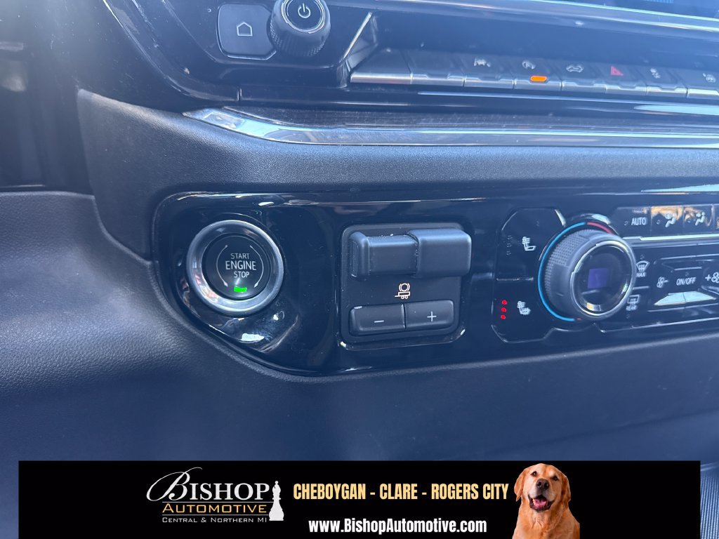 Used 2023 Chevrolet Silverado 1500 RST AWD/4WD image 23