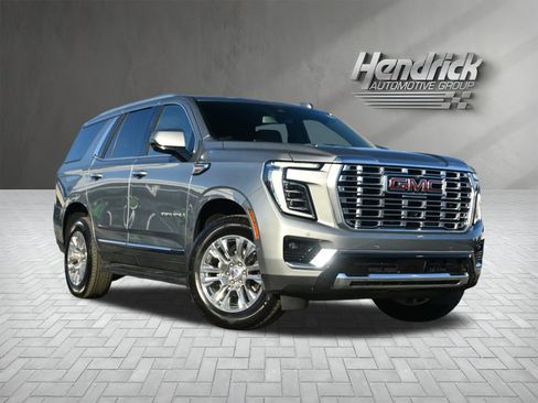 Used 2025 GMC Yukon Denali image 2
