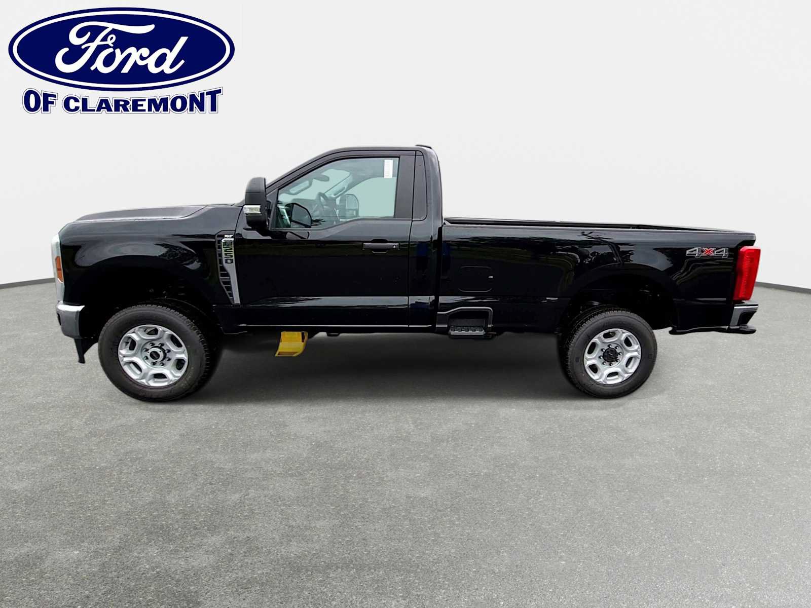 New 2026 Ford F250 XLT w/ Snow Plow Prep Package AWD/4WD image 5