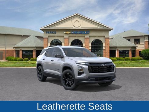 New 2026 Chevrolet Equinox LT FWD image 2