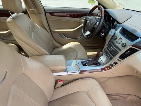 Used 2011 Cadillac CTS Premium RWD image 14