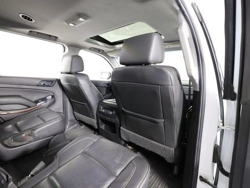 Used 2019 GMC Yukon SLT AWD/4WD image 20