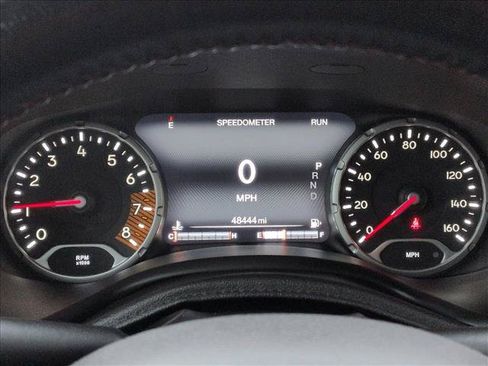 Used 2019 Jeep Renegade Trailhawk AWD/4WD image 11