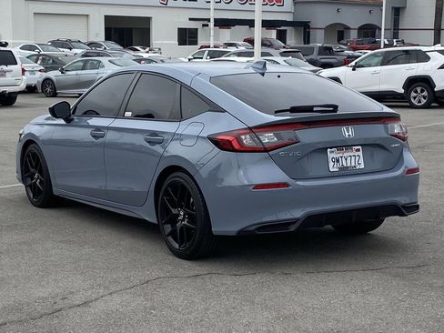 Used 2024 Honda Civic Sport image 4