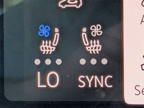 New 2026 Volkswagen Atlas SE image 25