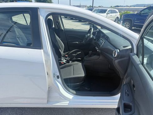 Used 2023 Nissan Versa S FWD image 18