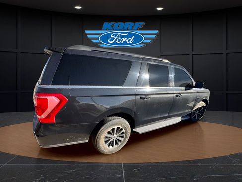 Used 2019 Ford Expedition Max XLT image 8