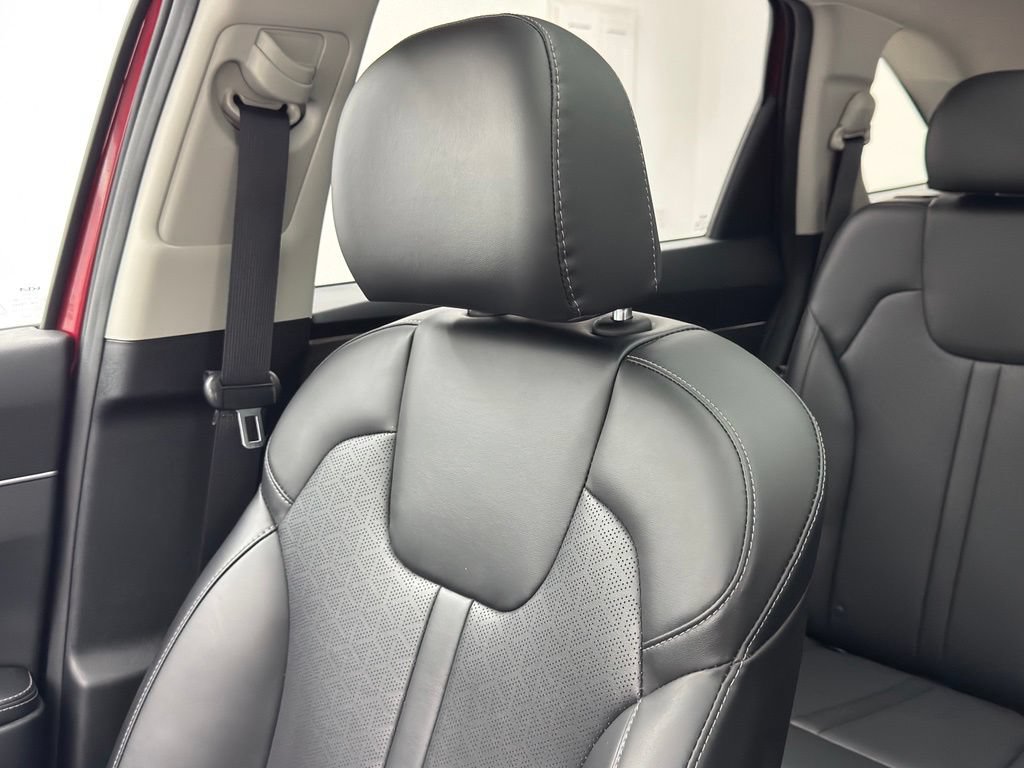 Used 2022 Kia Sorento S w/ Panoramic Sunroof Package AWD/4WD image 46