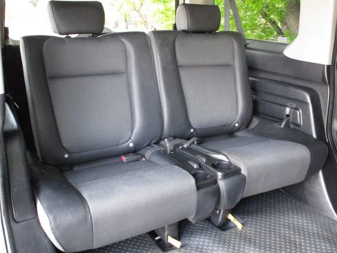 Used 2005 Honda Element EX image 16