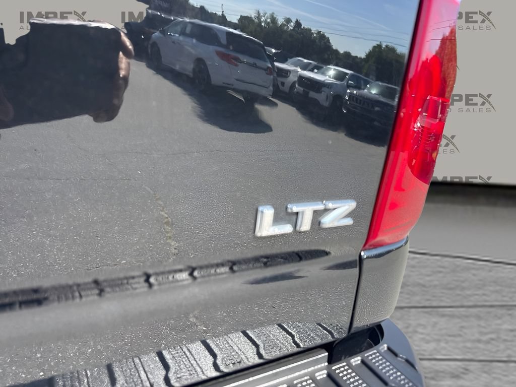 Used 2024 Chevrolet Silverado 2500 LTZ AWD/4WD image 26