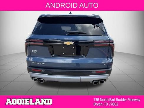 Used 2024 Chevrolet Traverse LT FWD image 6