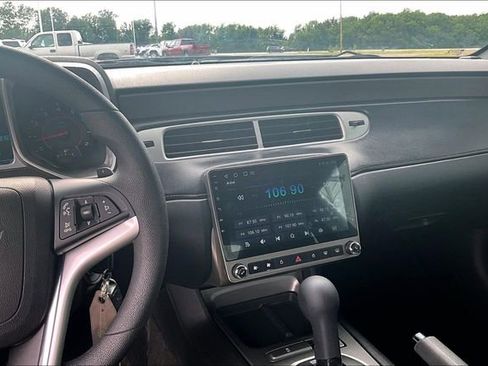 Used 2015 Chevrolet Camaro LS RWD image 9
