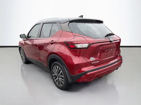 Used 2023 Nissan Kicks SV FWD image 6