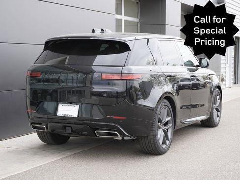 New 2025 Land Rover Range Rover Sport Autobiography AWD/4WD image 2