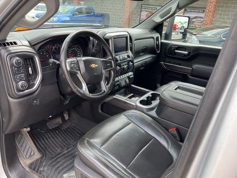 Used 2020 Chevrolet Silverado 3500 LTZ w/ LTZ Convenience Package AWD/4WD image 24