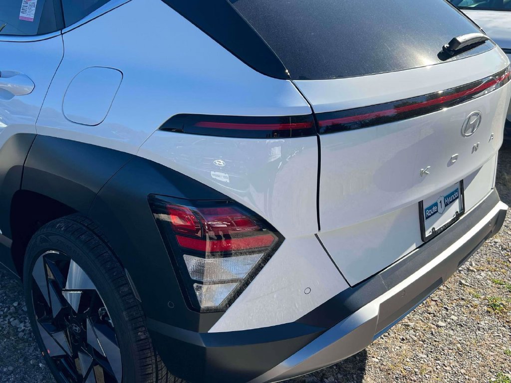 New 2027 Hyundai Kona Limited AWD/4WD image 7