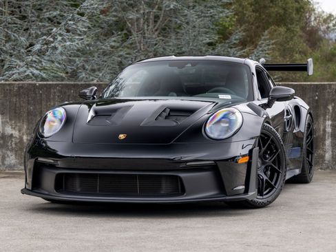 Certified 2025 Porsche 911 GT3 RS image 1
