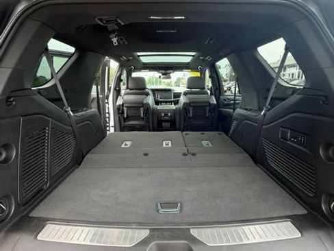 Used 2023 GMC Yukon Denali w/ LPO, Floor Liner Package AWD/4WD image 34