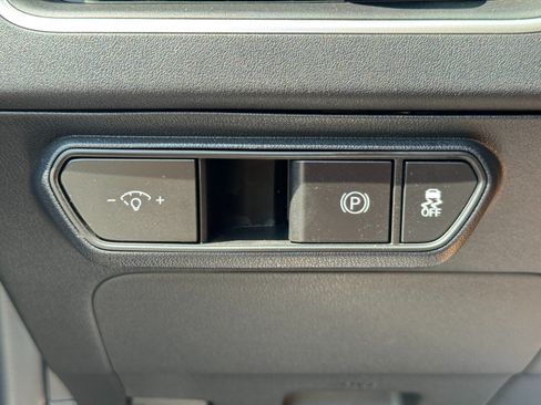 Used 2025 Kia K4 FWD image 16