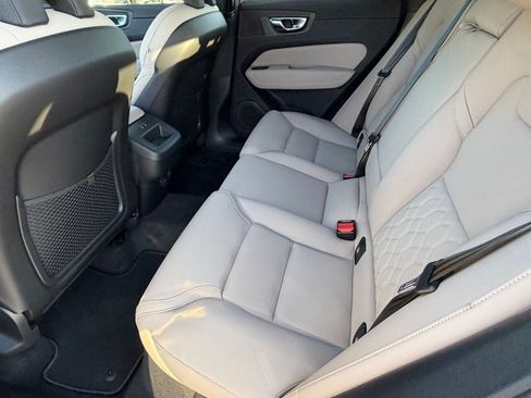 New 2027 Volvo XC60 B5 Core AWD/4WD image 21