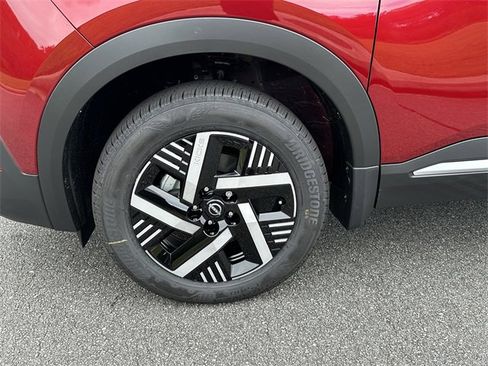 New 2026 Nissan Kicks SV image 12