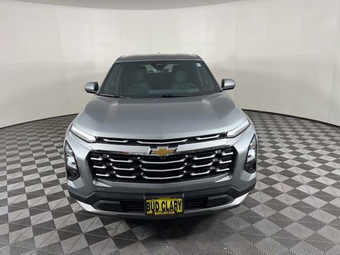 New 2026 Chevrolet Equinox LT image 2